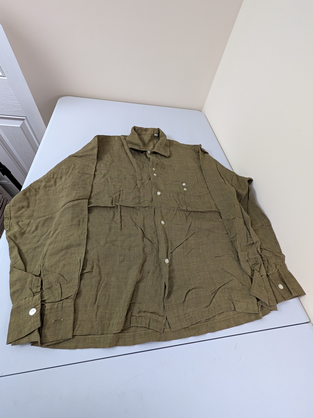 Lightweight Olive Shirt Jacket for Men B28